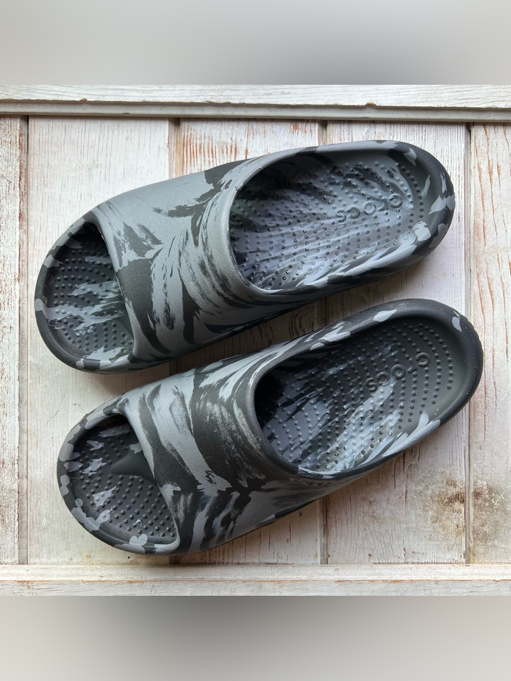Crocs Mellow Marbled Recovery Slide Sandals - Picture 2 of 10